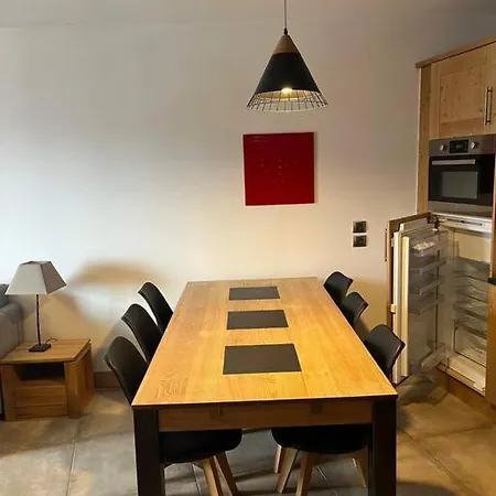 Au Pied Avec Parking Couvert ! Lägenhet